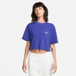 Nike cropped top